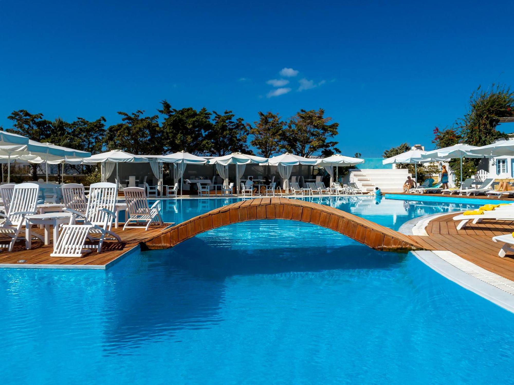 Chora Resort Hotel & Spa Folegandros Town Экстерьер фото